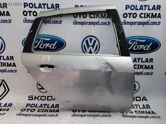 Renault Clio Symbol sağ arka kapı Orjinal göçük hasarlı