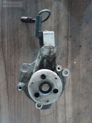 SEAT leon CAY motor devirdaim su pompası 04L121011E