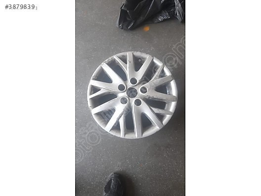 RENAULT FLUENCE Modeli İçin Çelik Jant Seçenekleri