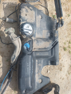 Megane 1 Modeli Renault Yakıt Deposu - Oto Çıkma Parçaları