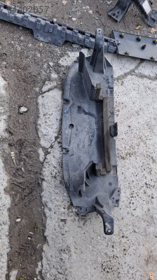 Ford transit radyatör alt muhafaza çıkma orjinal