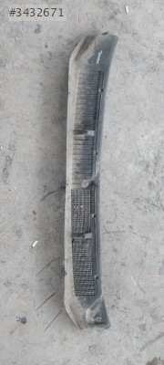 Fiat Tempra Ön cam Izgarasi