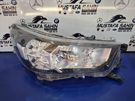 TOYOTA HILUX SAĞ ÖN FAR 2020/24
