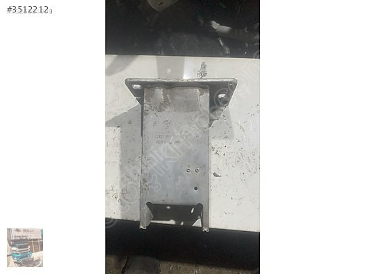 8K0807133D audi a4 ön tampon demiri sol