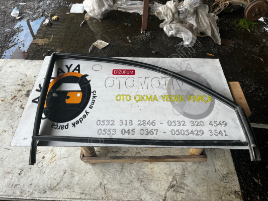 1J4837432 Bora Sağ ön Kapı Cam Çerçeve Fitili Çıkma