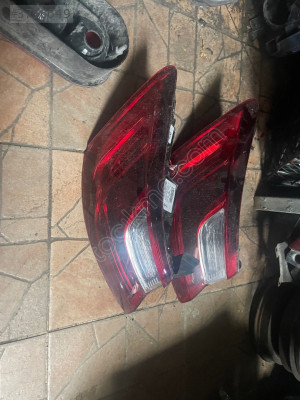 Renault Megane dört sol stop lambası