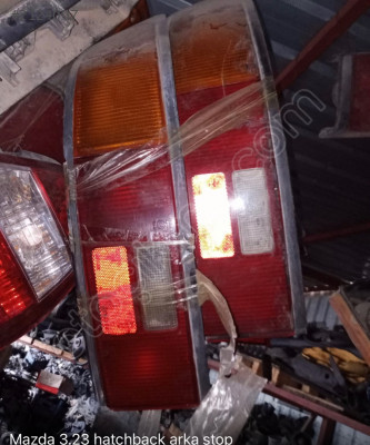 Mazda 323 Hatcback  sağ sol stop