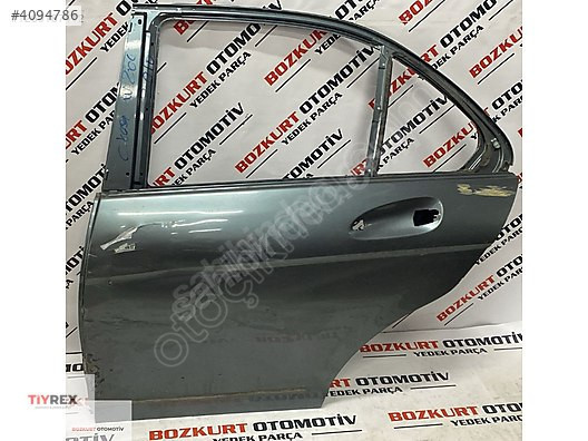 Mercedes W204 C Serisi Sol Arka Kapı 2011