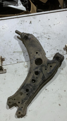 polo fabia ibiza cordoba alt tabla salıncak çıkma parça