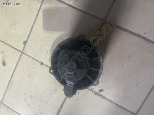 Hyundai admira kalorifer fan motoru