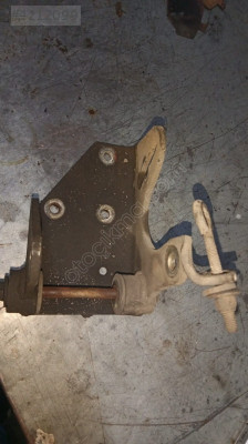 Renault 19  direksiyon pompa ayağı