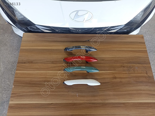 HYUNDAİ BAYON SOL ARKA KAPI KOLU ORJİNAL YEDEK PARÇA