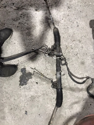 FORD CONNECT 2006 75'LİK ÇIKMA ORJİNAL DİREKSİYON KUTUSU