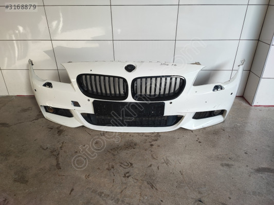 BMW F10 LCİ ÖN M TAMPON PANJURLU