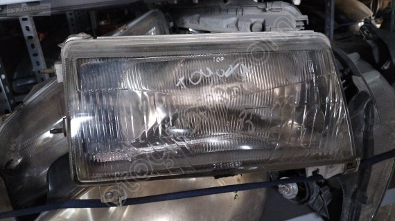 Toyota Corolla 85 sağ far