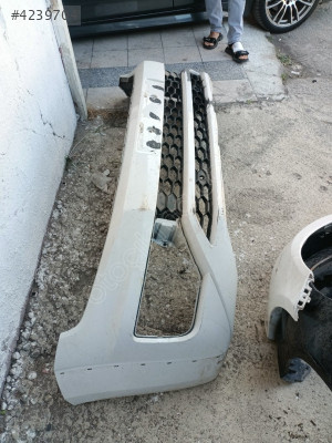 Volkswagen Amarok ön tanpon orta lzgara ustunde