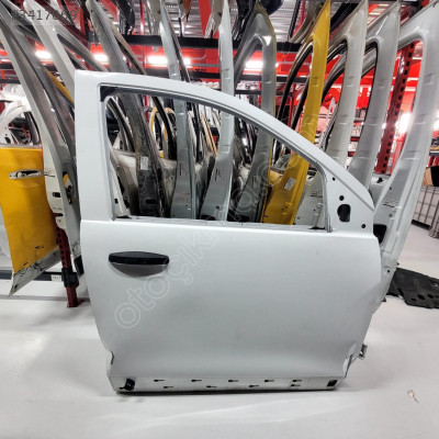 DACIA DOKKER ORİJİNAL ÇIKMA SAĞ ÖN KAPI