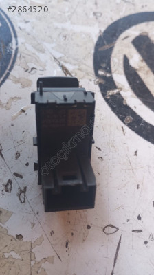 5G0959855 Seat Leon 2015 ön sağ cam açma düğmesi