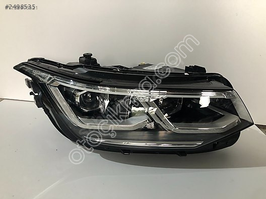 VW Tiguan Orjinal Sağ Ön Far - Oto Çıkma Parçaları