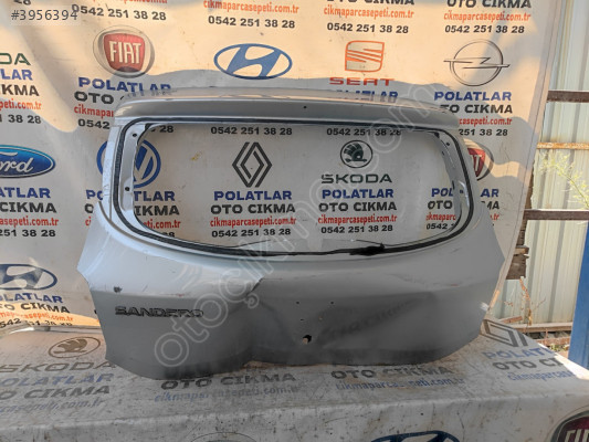Dacia Sandero bagaj kapağı