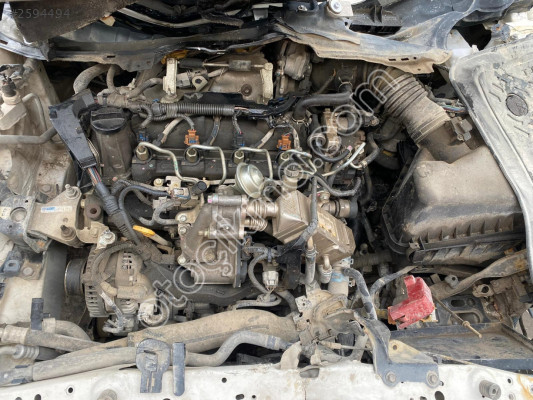Toyota Corolla  Avensis Auris yaris çıkma orjinal parça