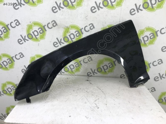 AUDI A4 2018 2019 SOL ÇAMURLUK 8W0821105A