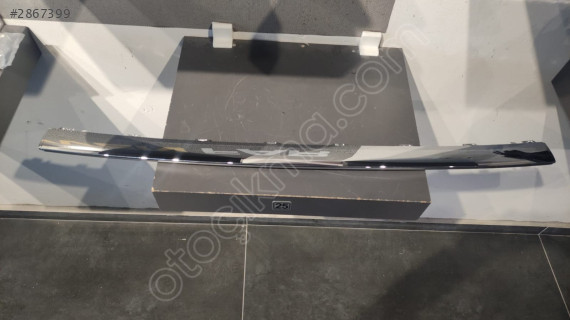 MERCEDES C W205 AMG ÖN TAMPON ORTA NİKELAJ KROM 18-20 2058858802