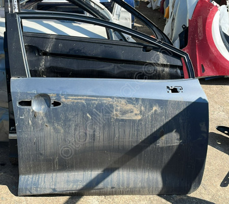 TOYOTA COROLLA SAĞ ÖN KAPI