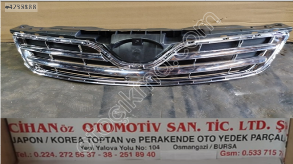 Toyota Corolla Krom Ön Panjur 2010 - 2012,