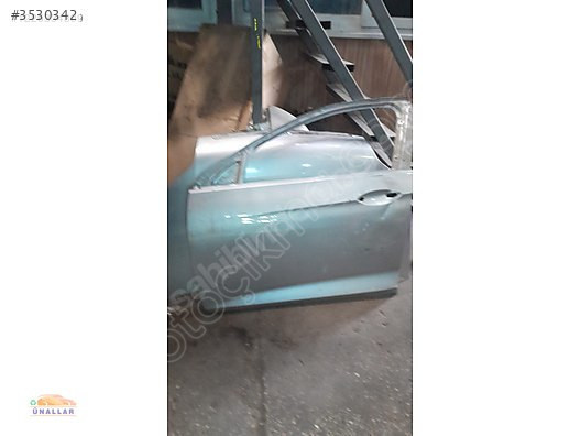 OPEL INSİGNİA ÖN KAPI ''MERTLER OTO YEDEK PARÇA''DA
