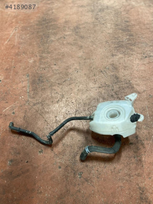 VOLKSWAGEN T-CROSS MOTOR SUYU BİDONU