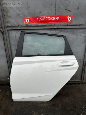 İ20 2024 SOL ARKA KAPI HATASIZ BOYASIZ ORJİNALL ÇIKMA PARÇAA