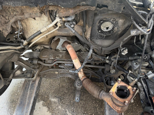 AUDİ A3 MOTOR TRAVERİ ORJİNAL ÇIKMA 2004-2010 MODEL