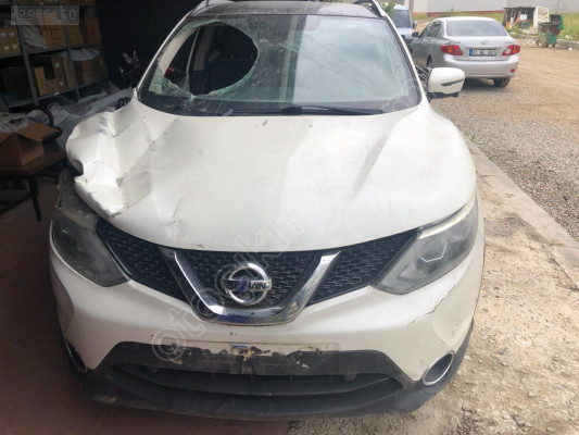 Nissan Qashqai J11 Ön Panjur & Parçaları - Mil Oto Çıkma