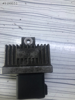 RENAULT ORJİNAL ÇIKMA ÖN  KIZDIRMA RÖLE 770115078