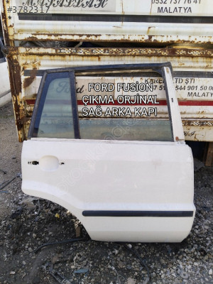 FORD FUSİON ÇIKMA ORJİNAL SAĞ ARKA KAPI