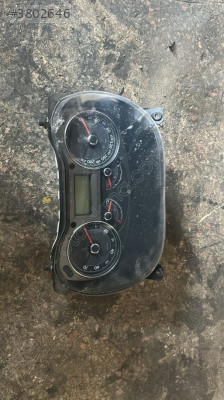 Fiat linea çıkma gösterge saati