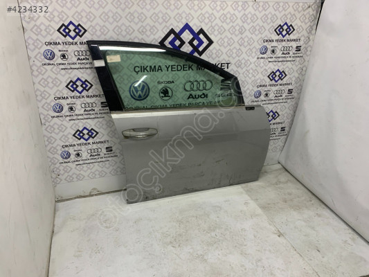 VW GOLF 7 SAĞ ÖN KAPI