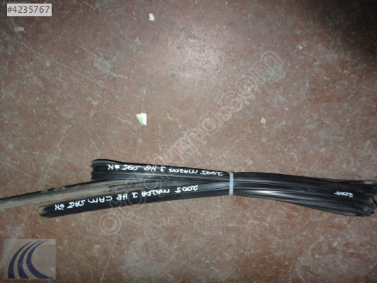 MAZDA 3 HB 2005 ÇIKMA SAĞ ÖN CAM FİTİLİ