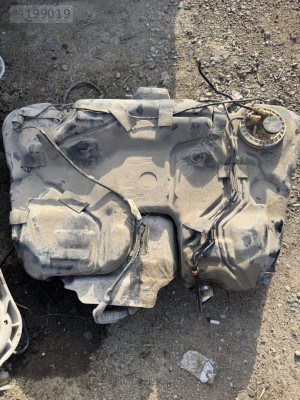 Volvo s80 2.4d5 çıkma yakıt deposu komple