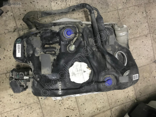 opel astra j yakıt deposu