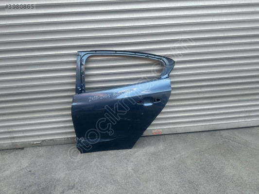 Ford Focus sol arka kapı 2018-2024