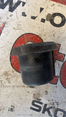 5JA857953 skoda octavia 2018 göğüs telefon tutucu