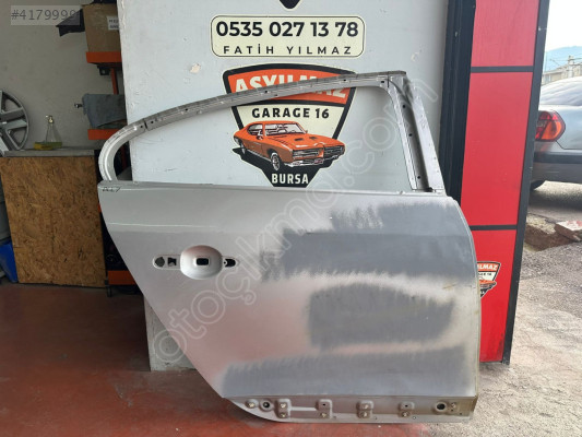 FLUENCE SAĞ ARKA KAPI ORJİNAL