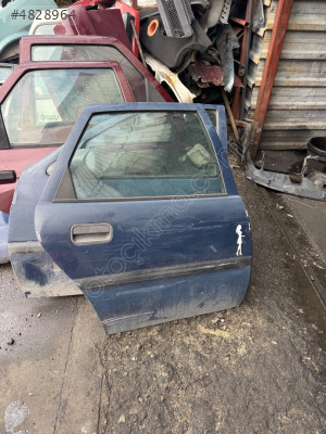Opel vectra A kasa sağ arka kapı