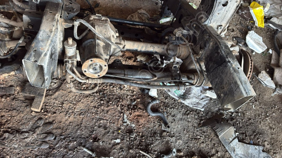 2008 Kia Sorento direksiyon kutusu