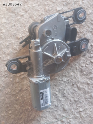 Skoda Karoq arka silecek motoru 5F4955711A