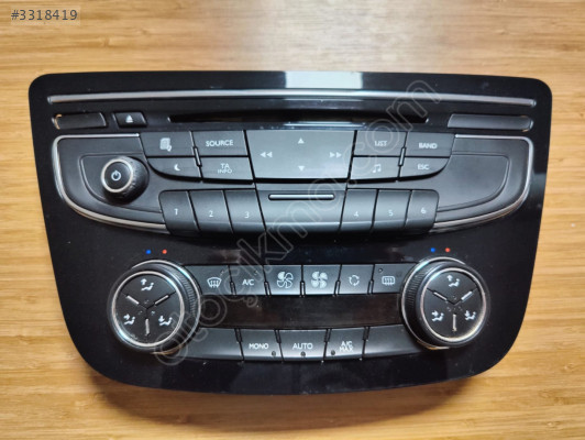 Peugeot 508 RADYO ve KLİMA KONTROL PANELİ