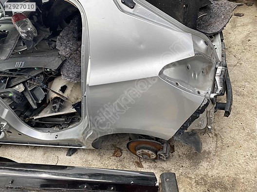 Opel corsa E sol arka çamurluk EMR OTOMATİV