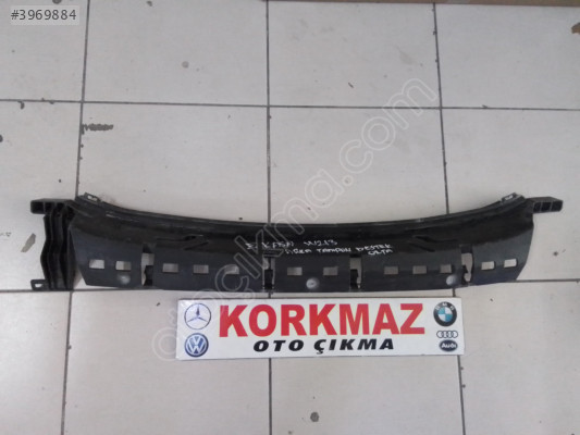 MERCEDES E KASA W213 ARKA TAMPON ORTA DESTEK BRAKETI